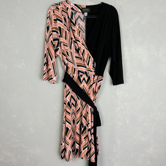 Bob Mackie plus size 1X faux wrap dress 3/4 sleeve stretch knit black geometric - Picture 2 of 14